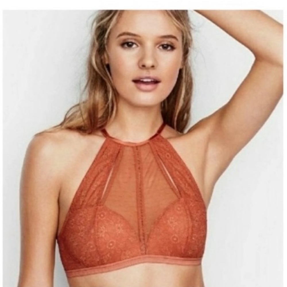Victoria’s Secret Very Sexy High Neck Halter Bralette. Size XSmall.NWT